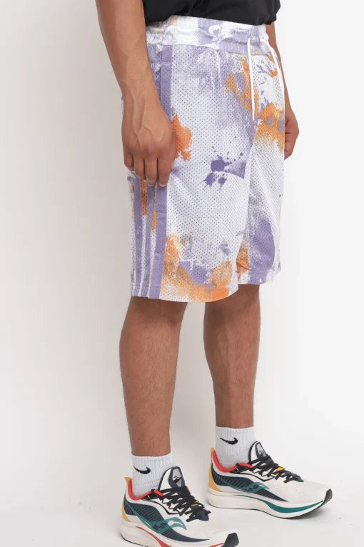 Q2 Aop Short - White/Maglil