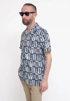 TJM Clsc Tommy AOP SS Shirt - Multicolor